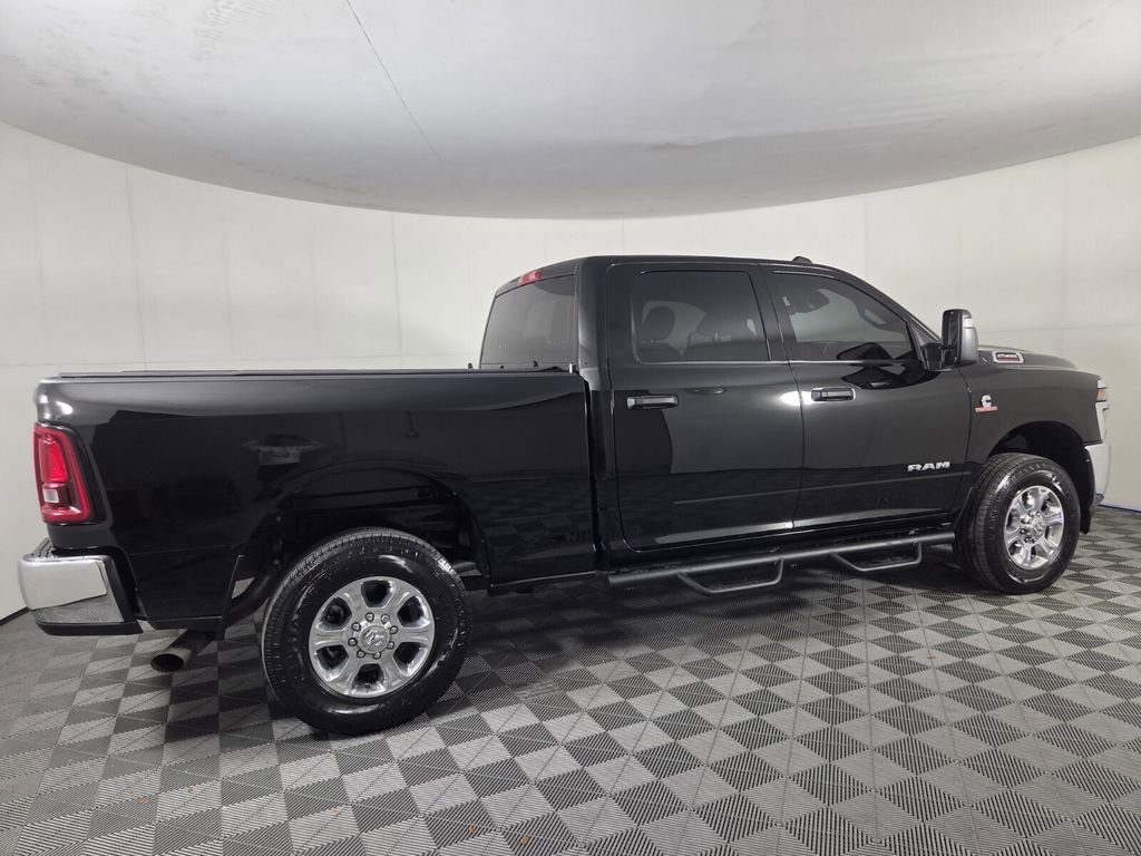 Used 2025 RAM 2500 Big Horn AWD/4WD image 5