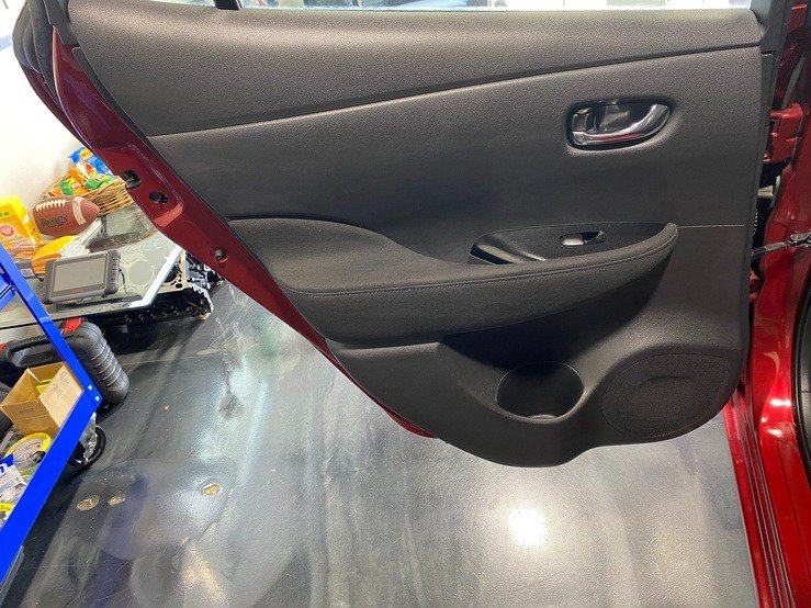 Used 2013 Nissan Leaf SV w/ LED & Quick Charge Pkg FWD image 9