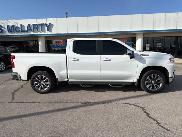 Used 2022 Chevrolet Silverado 1500 LT image 2