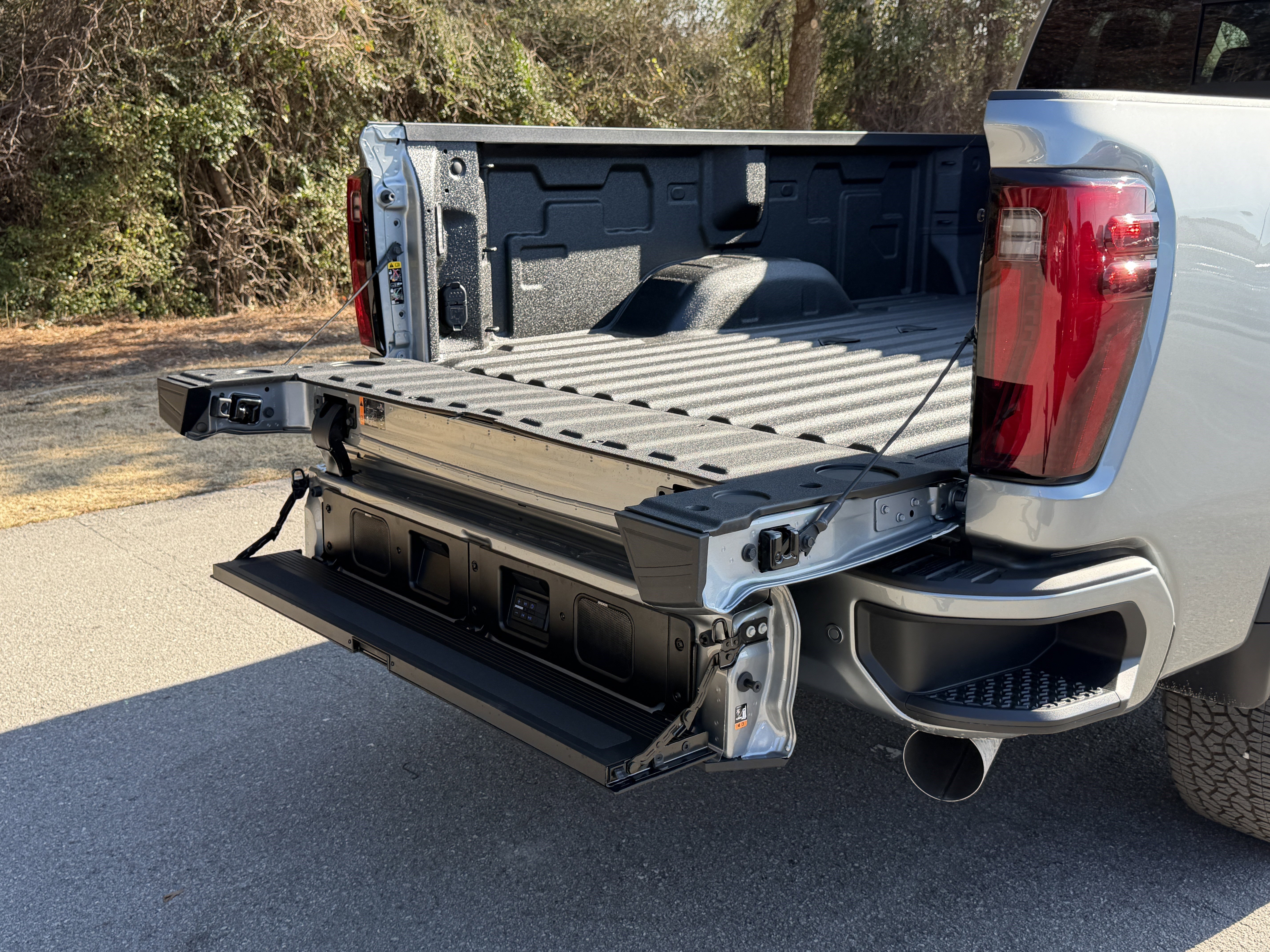 New 2026 GMC Sierra 3500 Denali Ultimate image 15
