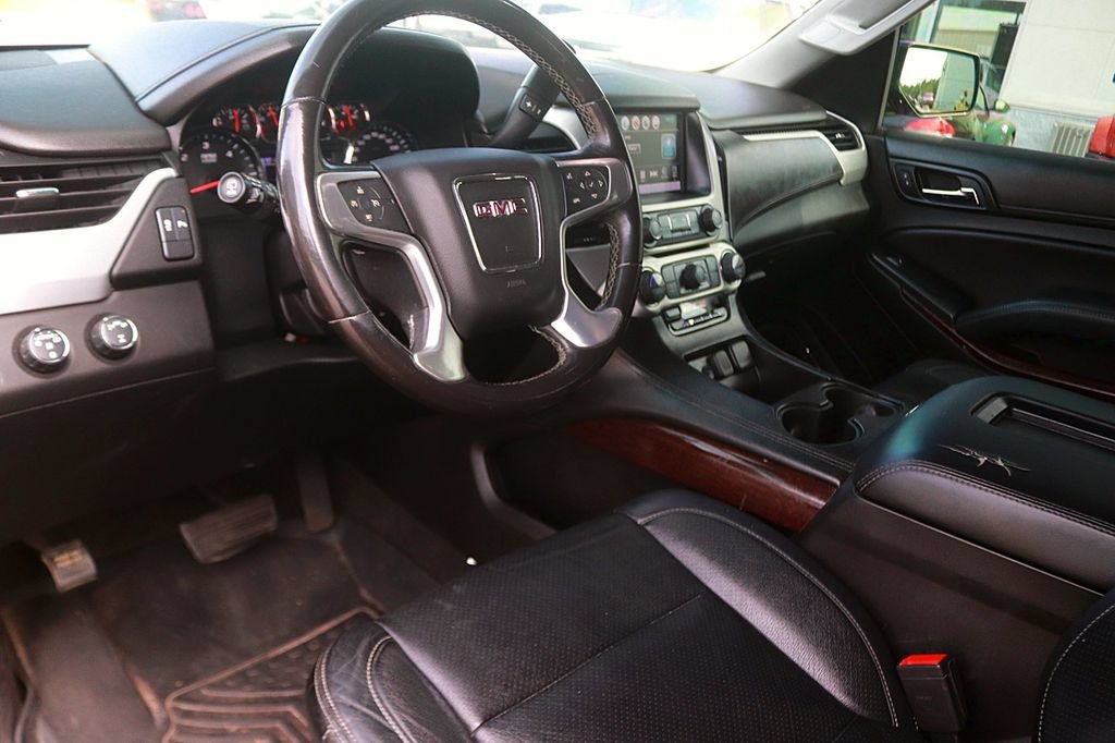 Used 2018 GMC Yukon SLE AWD/4WD image 12