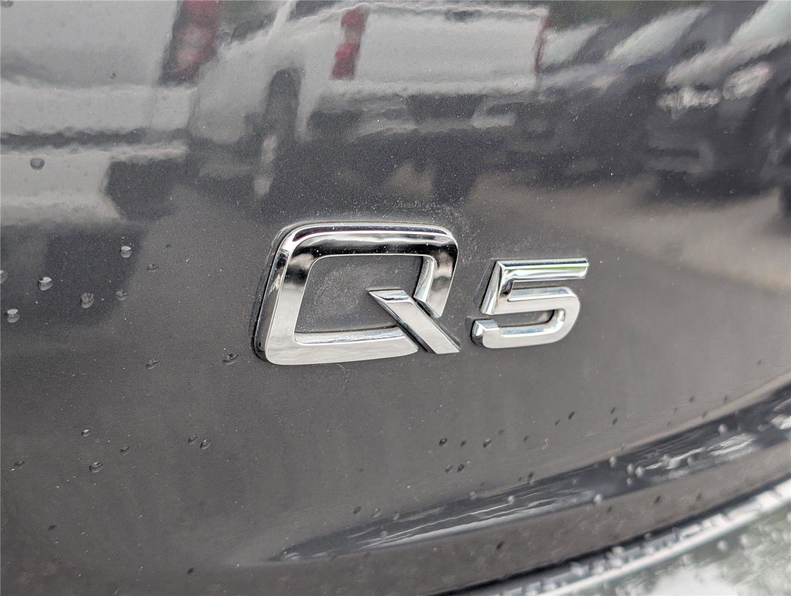 Used 2023 Audi Q5 2.0T Premium w/ Convenience Package AWD/4WD image 9