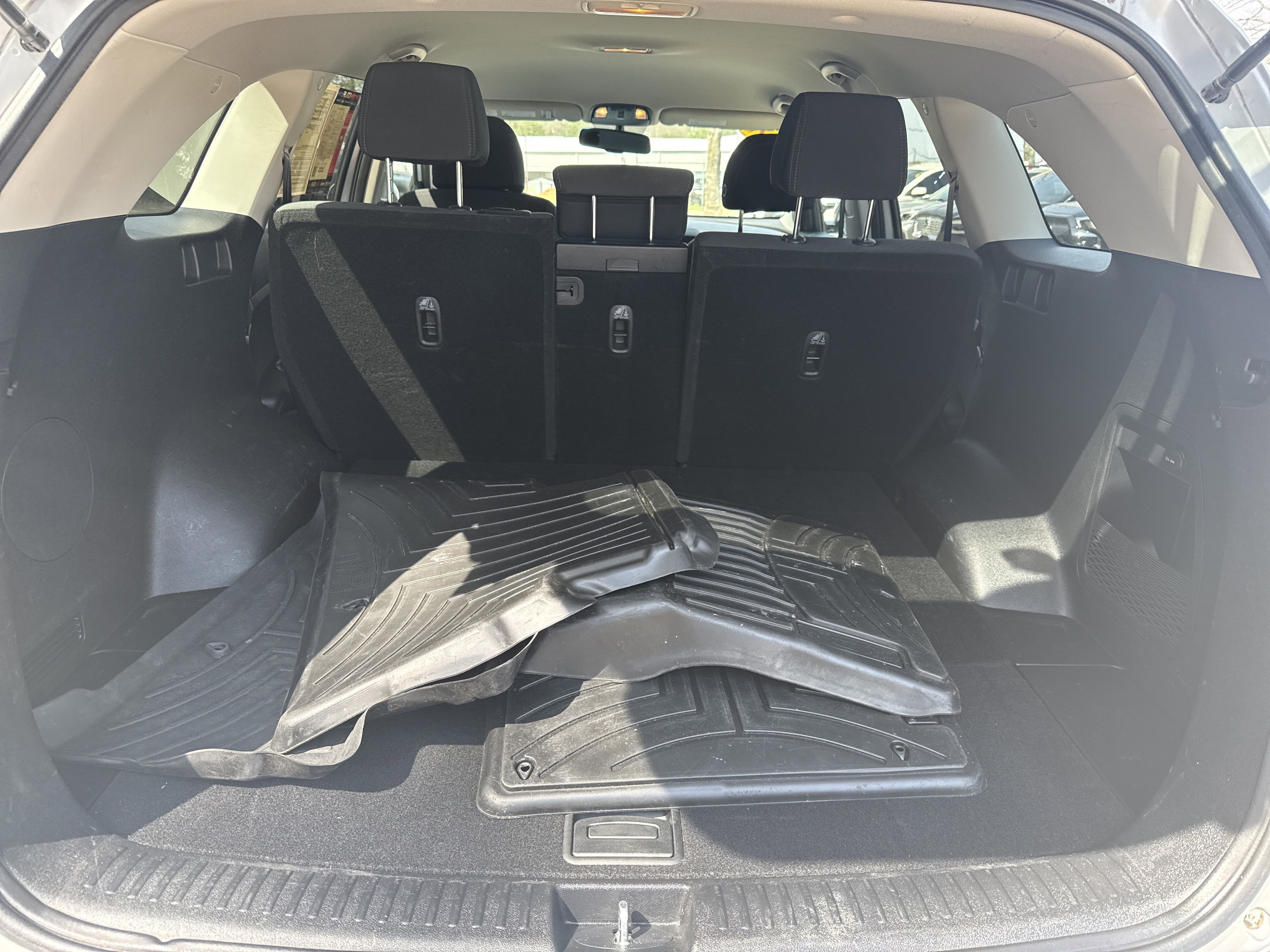 Used 2018 Kia Sorento LX image 18