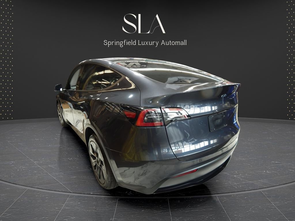 Used 2025 Tesla Model Y Long Range image 9
