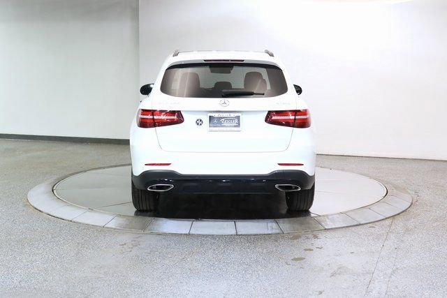 Used 2019 Mercedes-Benz GLC 300 4MATIC image 8