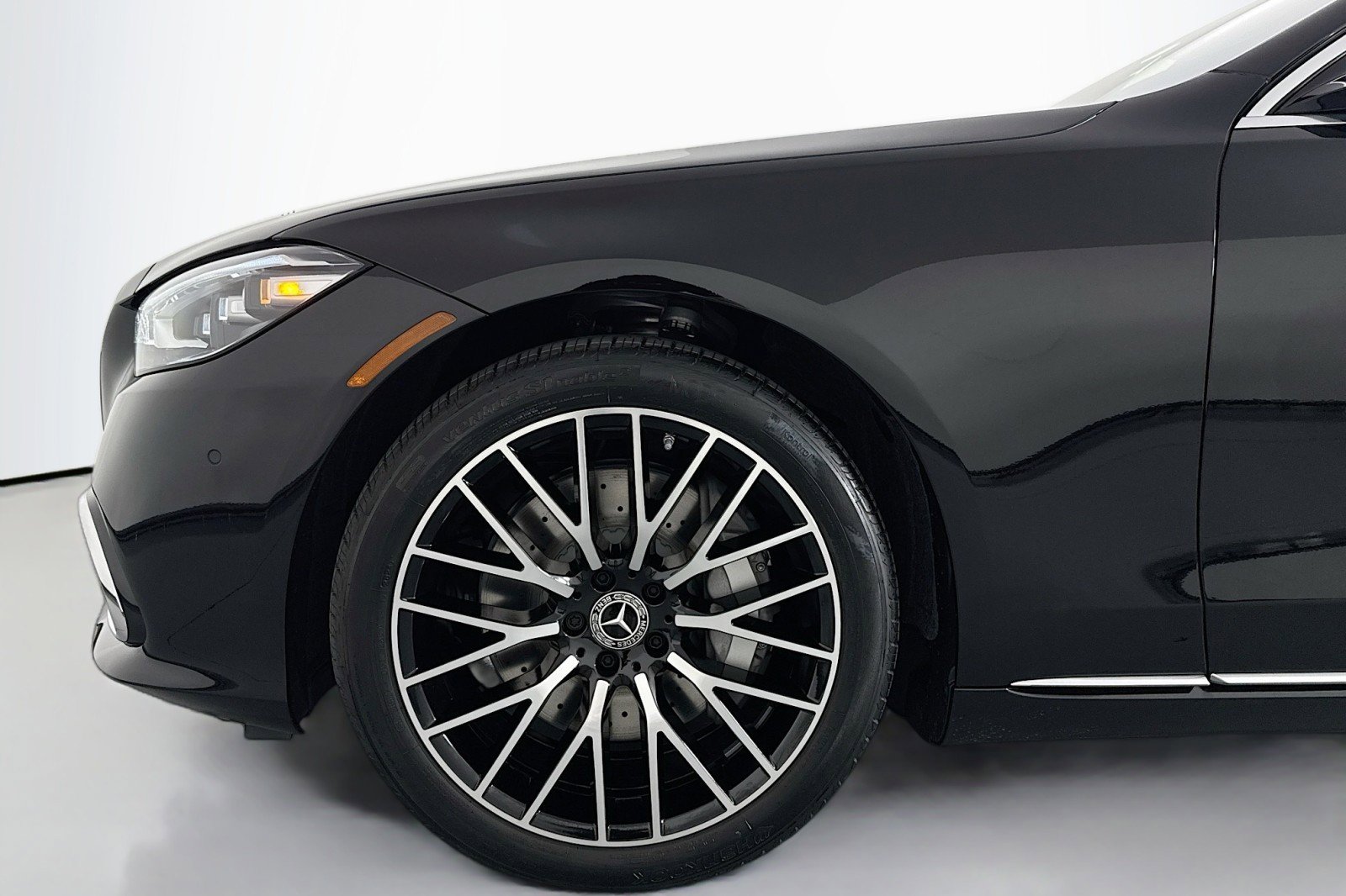 New 2026 Mercedes-Benz S 500 4MATIC image 9