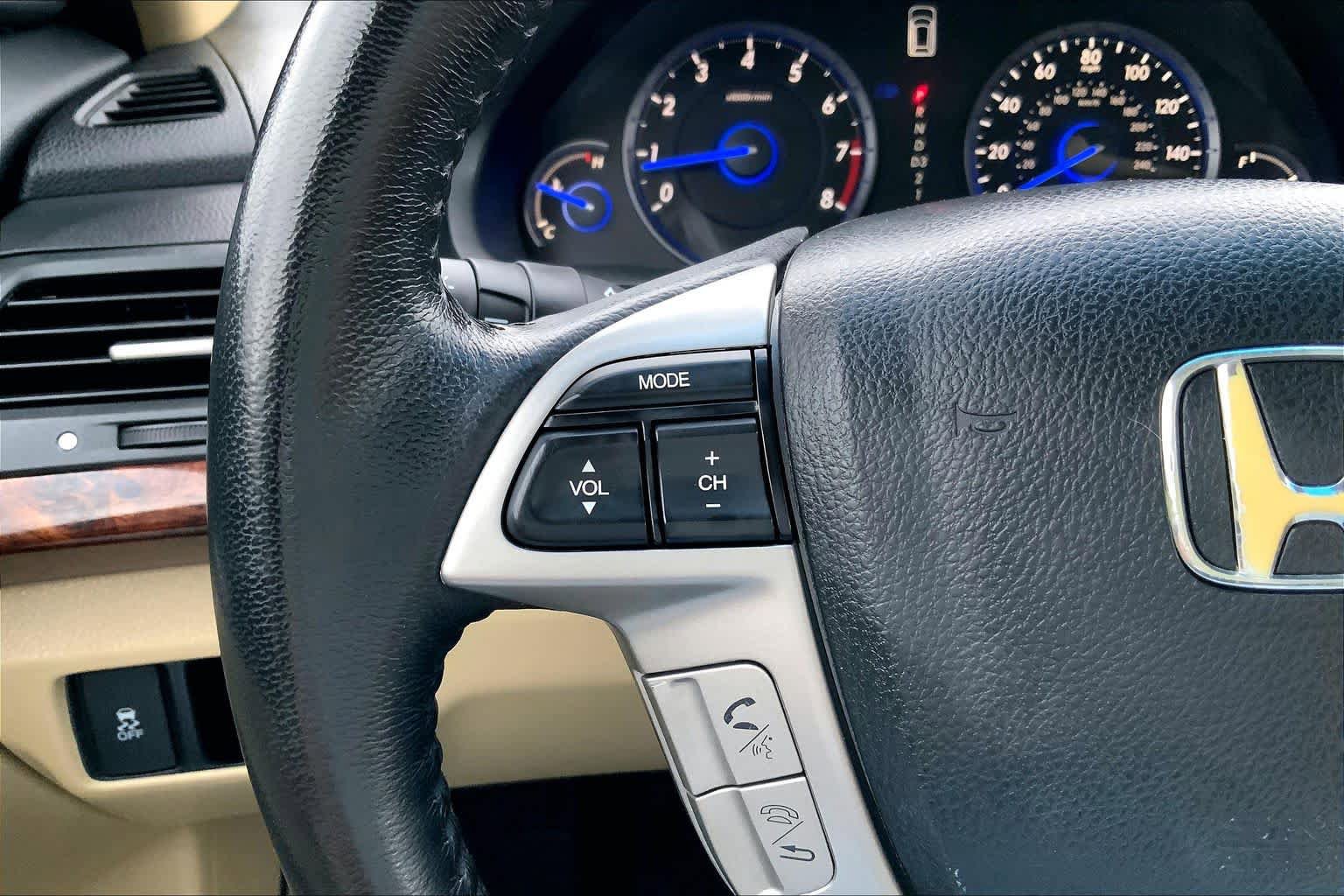 Used 2010 Honda Crosstour EX-L image 23