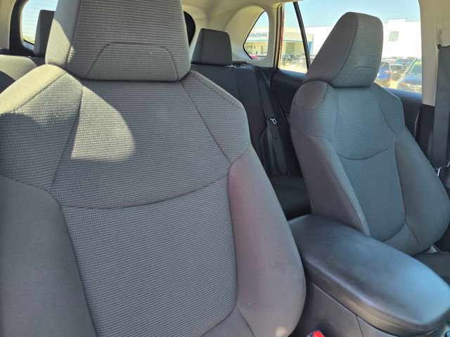 Used 2023 Toyota RAV4 LE AWD/4WD image 19