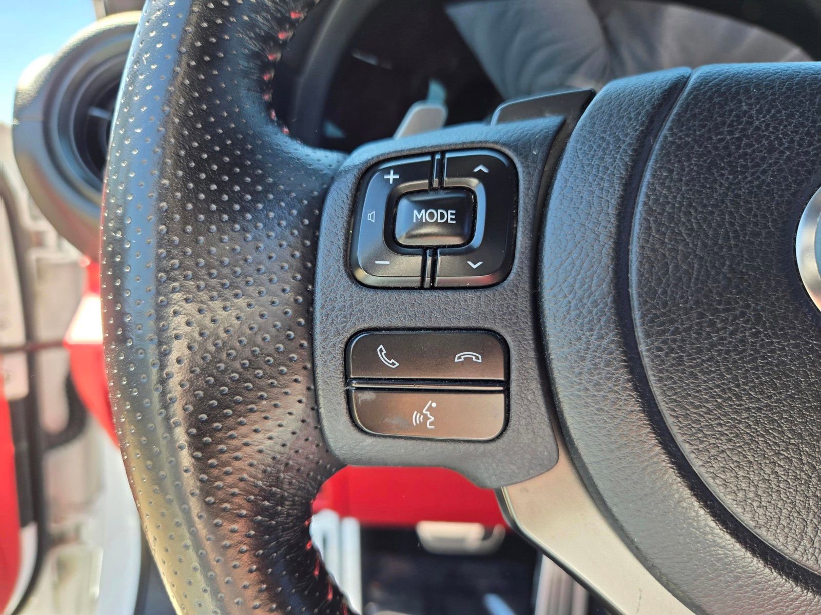 Used 2023 Lexus IS 350 F Sport w/ Navigation Package image 15