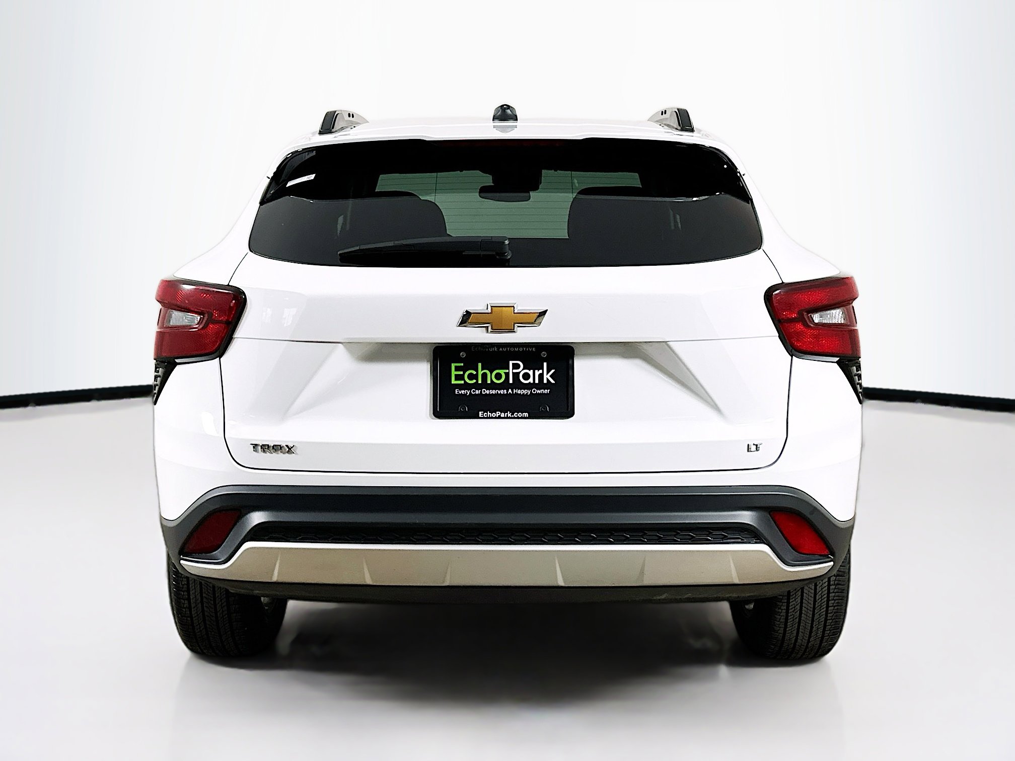 Used 2025 Chevrolet Trax LT image 7