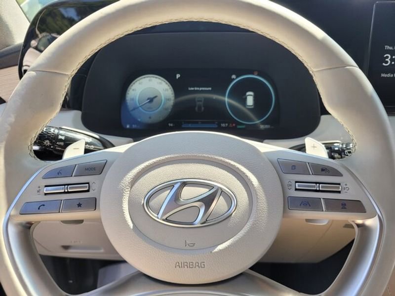 Used 2024 Hyundai Palisade Limited image 24