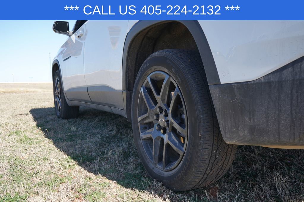 Used 2022 Chevrolet Traverse LT image 8