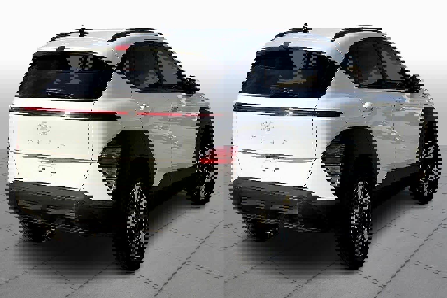 Used 2025 Hyundai Kona SEL image 12