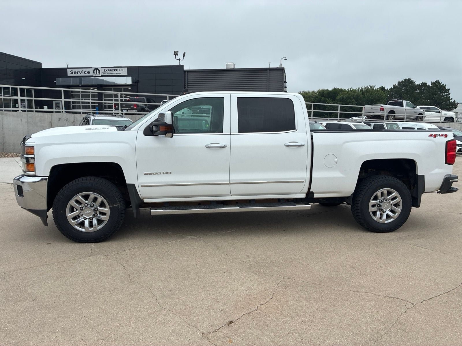 Used 2019 Chevrolet Silverado 3500 LTZ w/ Duramax Plus Package AWD/4WD image 2
