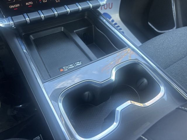 Used 2025 GMC Acadia Elevation FWD image 13