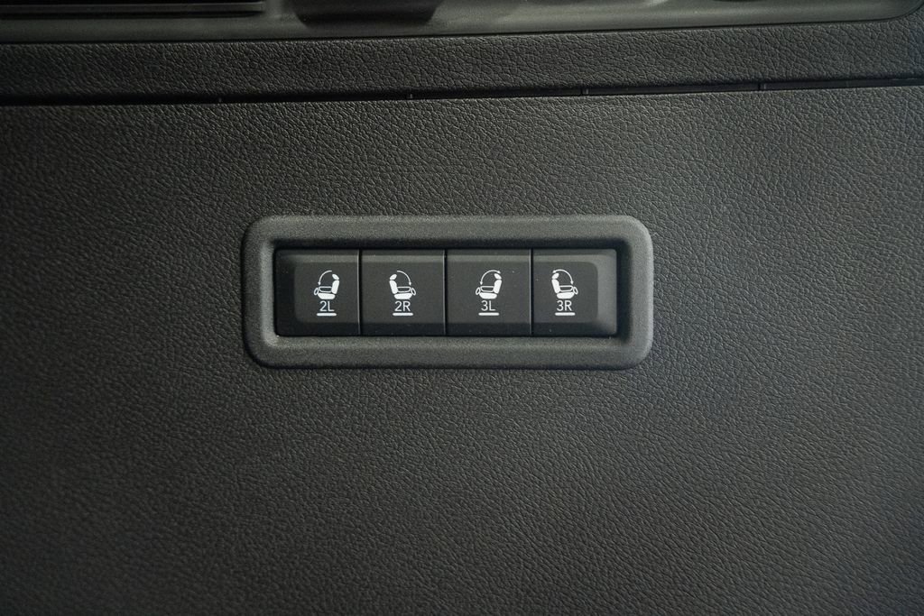 New 2026 Jeep Grand Wagoneer 4WD image 10