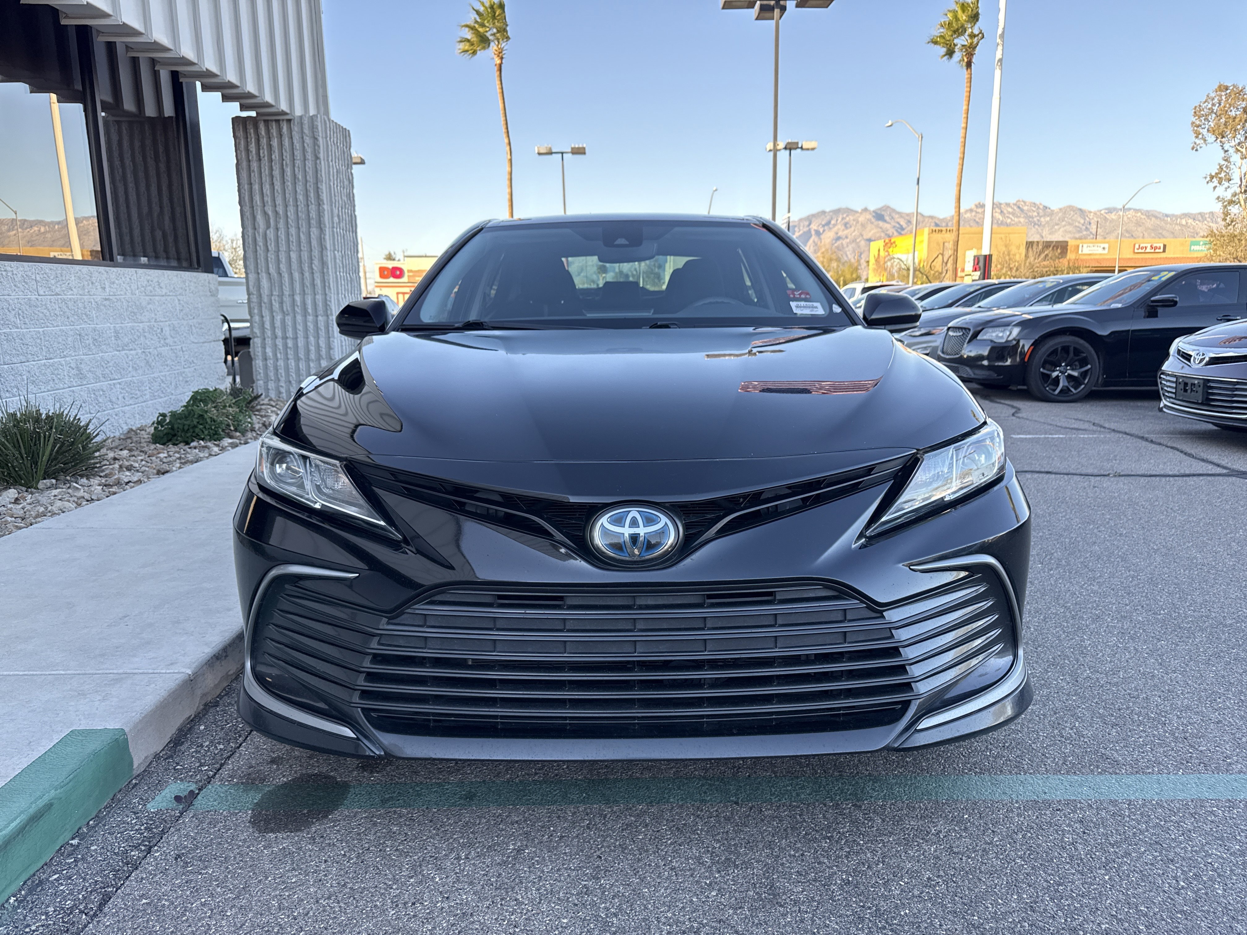 Used 2022 Toyota Camry LE image 4
