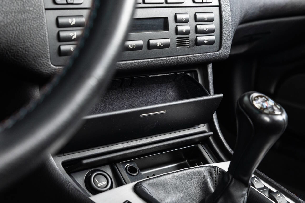 Used 2005 BMW M3 Convertible image 59