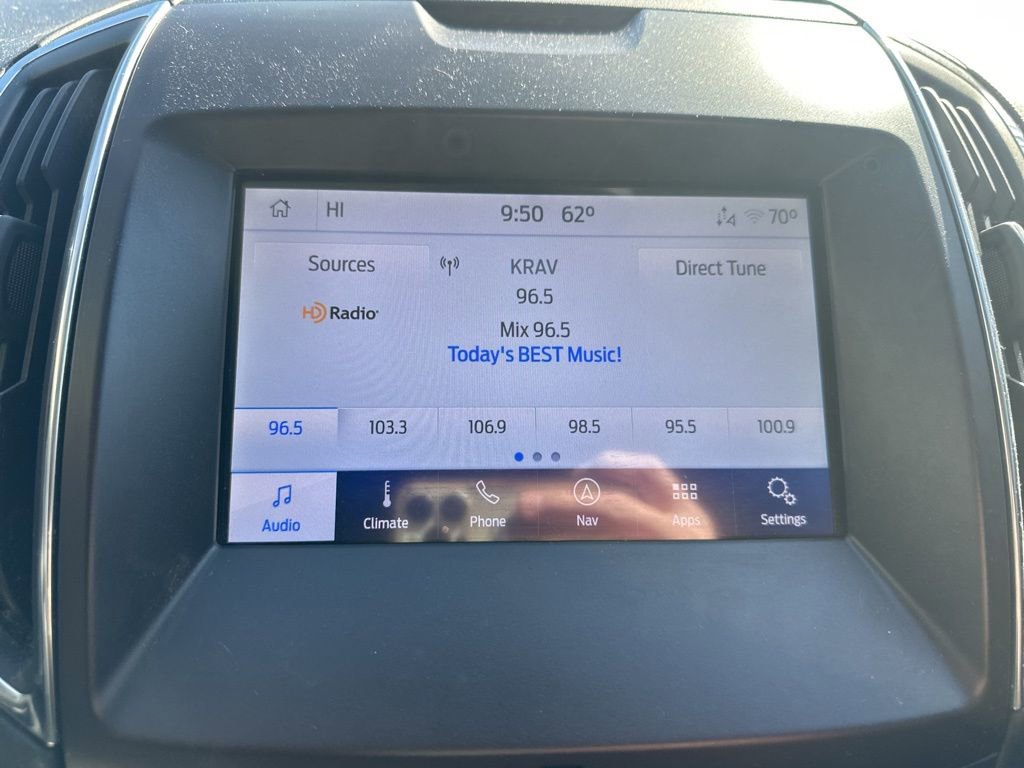 Used 2020 Ford Edge Titanium image 13