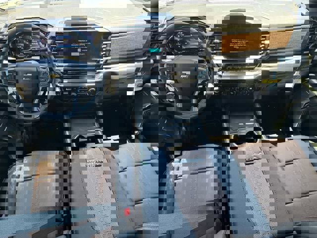 New 2025 Chevrolet Silverado 3500 High Country w/ High Country Premium Package image 24