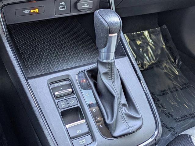 Used 2025 Honda CR-V LX image 12