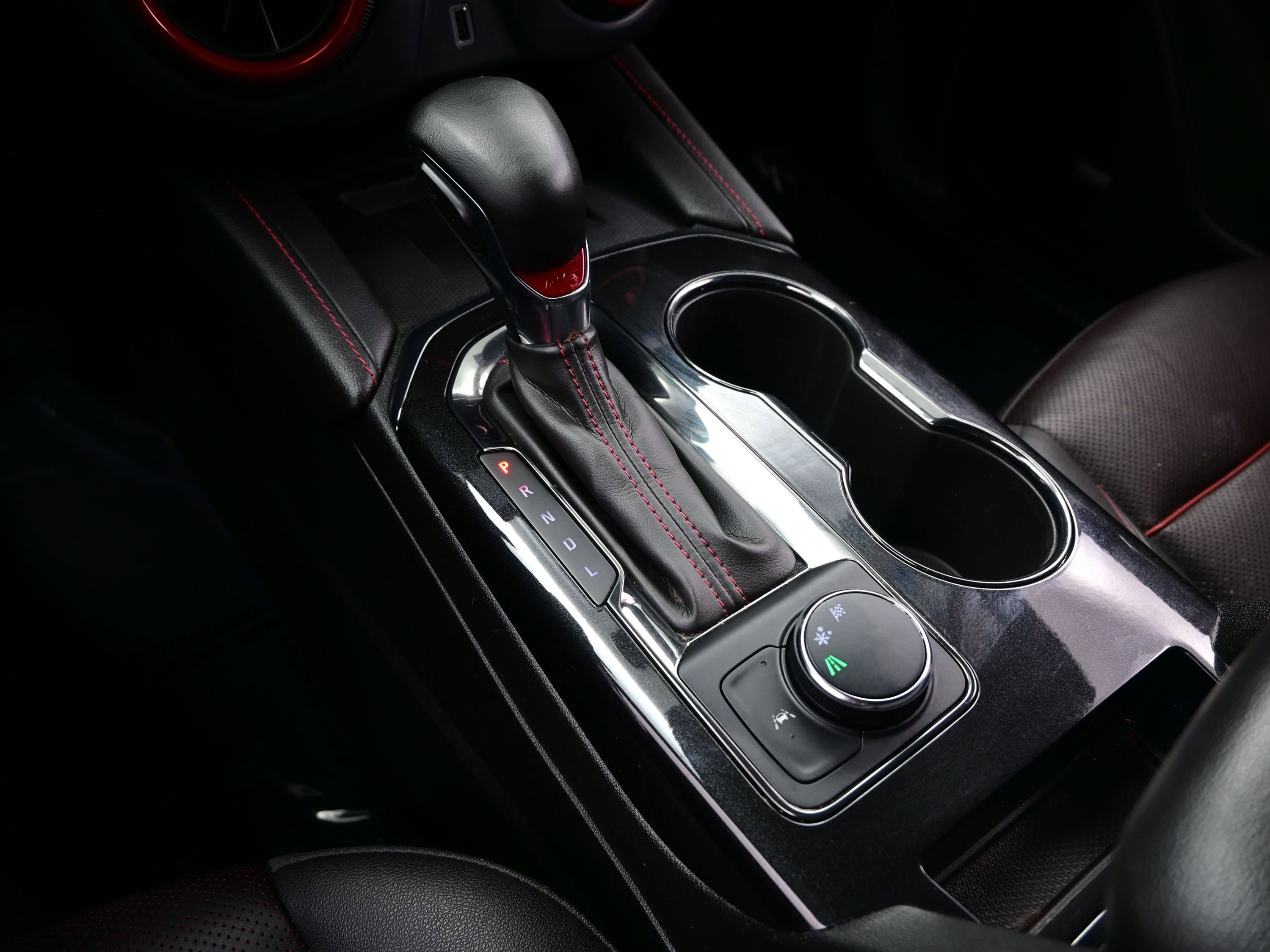 Used 2023 Chevrolet Blazer RS w/ Driver Confidence II Package FWD image 23