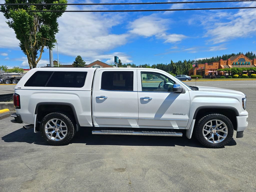 Used 2016 GMC Sierra 1500 Denali w/ Enhanced Driver Alert Package AWD/4WD image 8