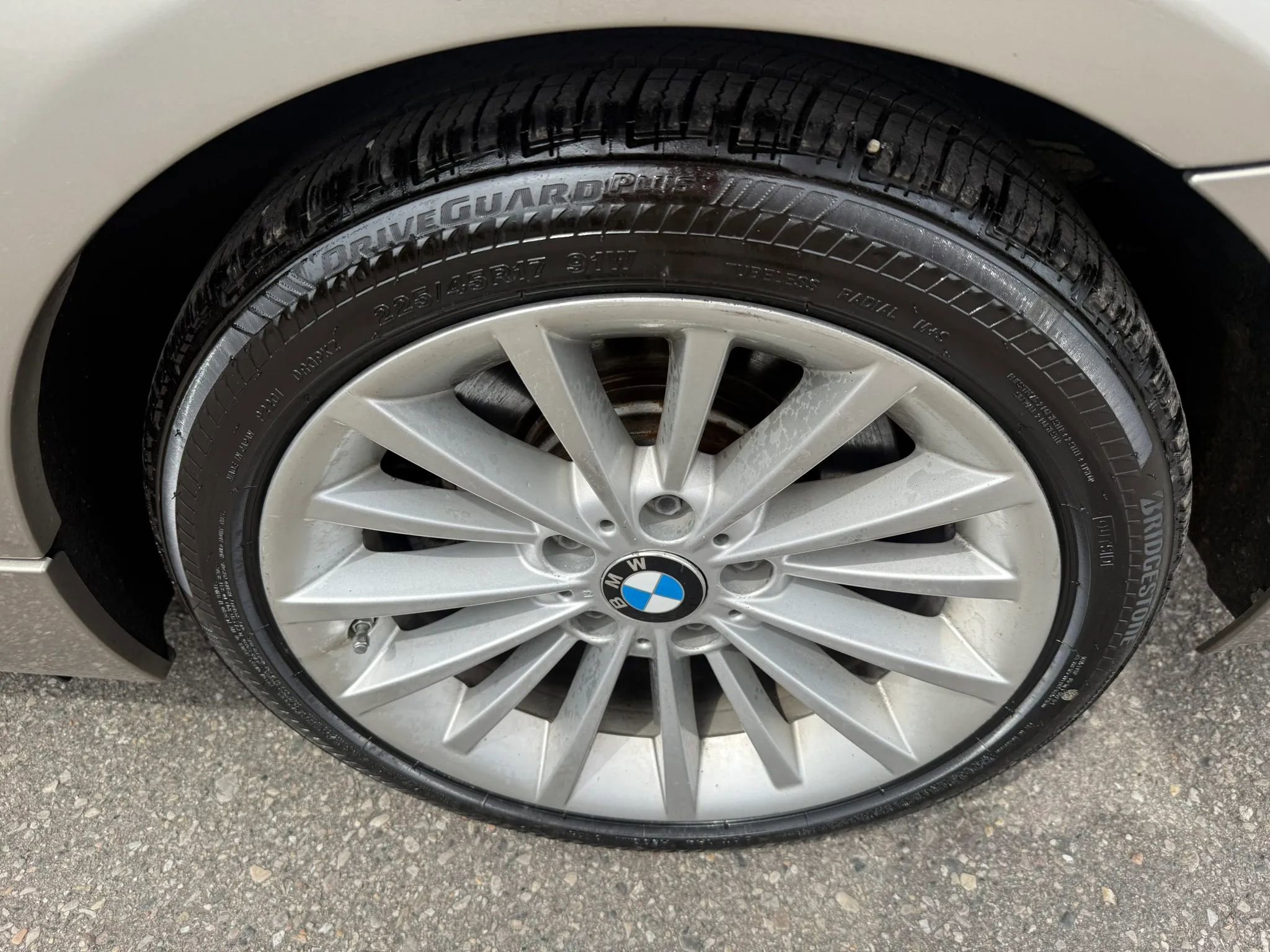 Used 2011 BMW 335d Sedan image 31