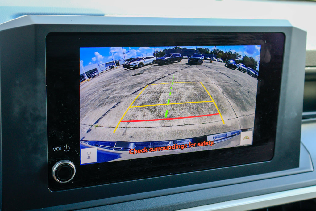 Used 2025 Toyota Tacoma SR RWD image 4