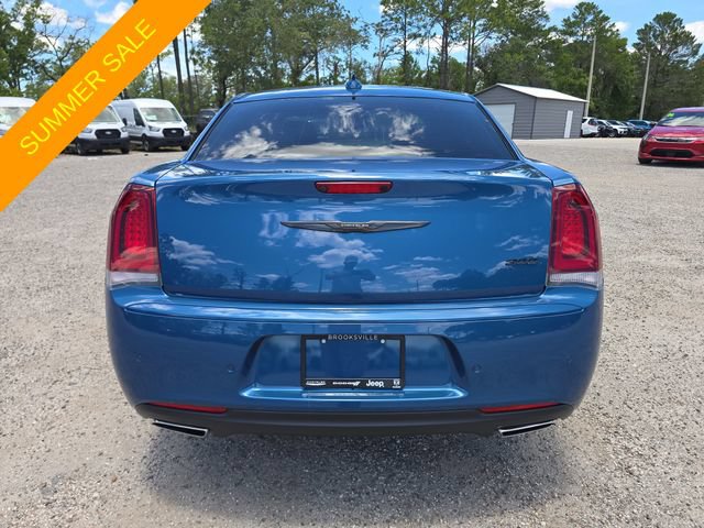 Certified 2023 Chrysler 300 Touring L w/ Popular Equipment Group RWD image 5