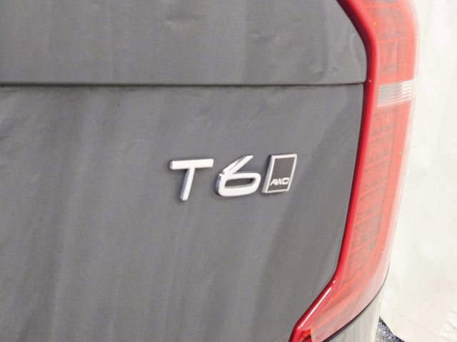 Used 2016 Volvo XC90 T6 Momentum w/ Momentum Plus Package image 13