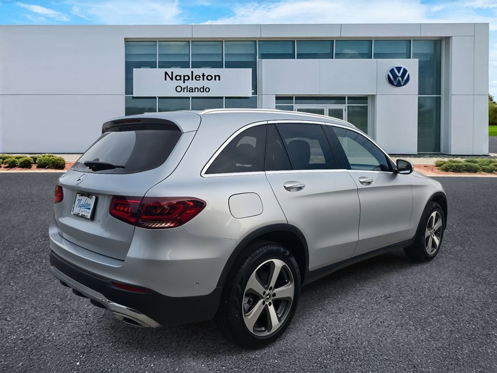Used 2022 Mercedes-Benz GLC 300 w/ Premium Package Lite image 6