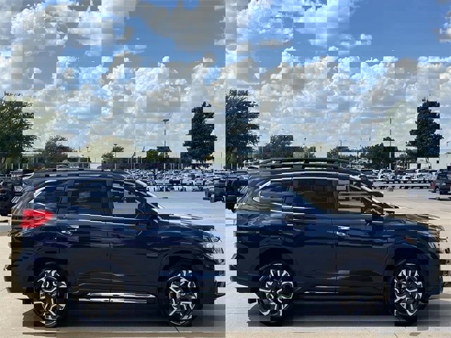 Used 2025 Subaru Ascent Touring w/ Popular Package #1 image 3