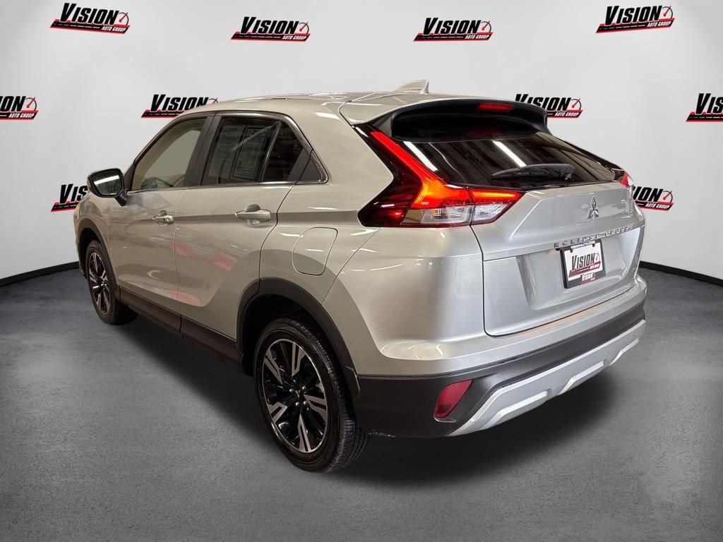 Used 2024 Mitsubishi Eclipse Cross SE AWD/4WD image 3
