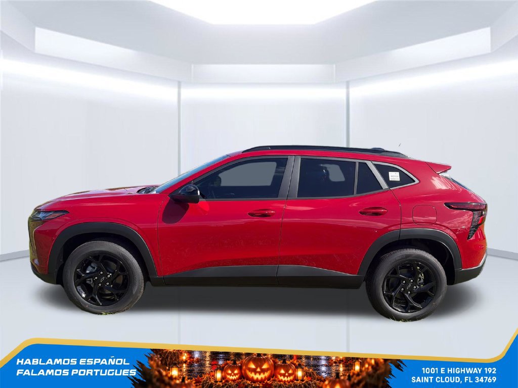 New 2026 Chevrolet Trax LT w/ Driver Confidence Package FWD image 2