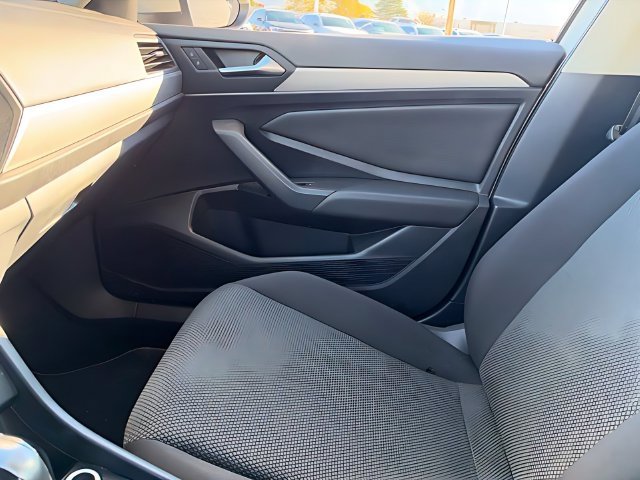 Used 2019 Volkswagen Jetta S FWD image 27