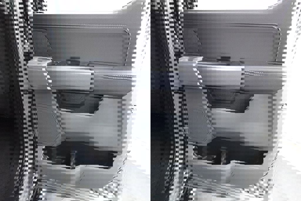 Used 2024 Ford F150 XLT w/ Tow/Haul Package image 15