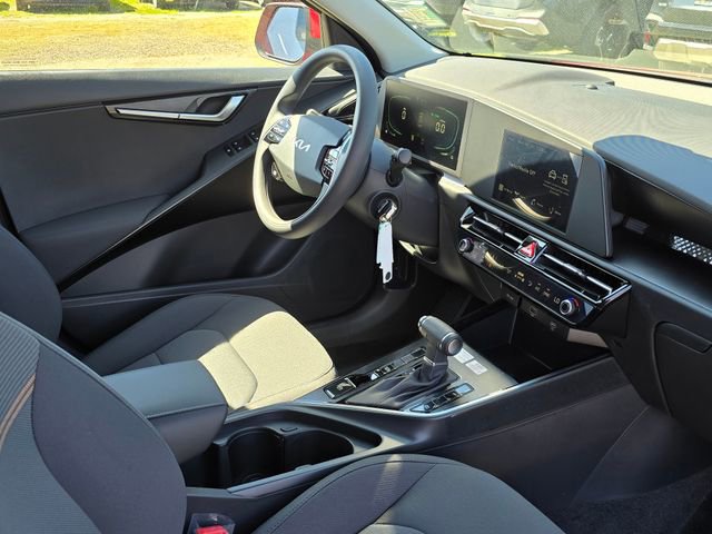 New 2026 Kia Niro LX FWD image 7