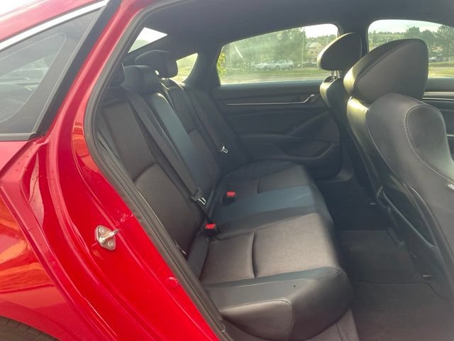Used 2018 Honda Accord Sport image 30