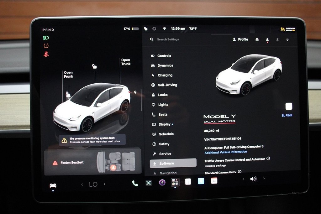 Used 2022 Tesla Model Y Performance AWD/4WD image 17