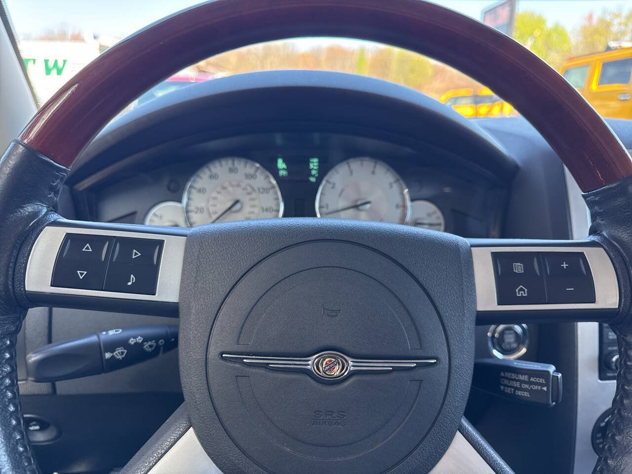 Used 2010 Chrysler 300 C w/ Luxury Group II AWD/4WD image 33