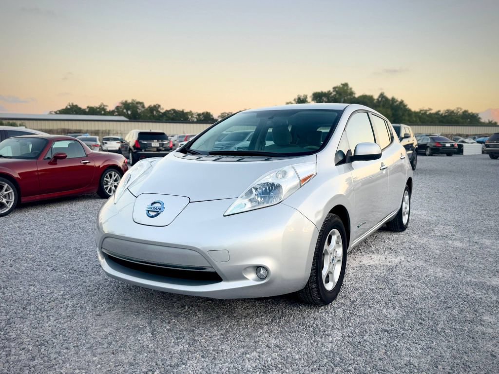 Used 2013 Nissan Leaf SV