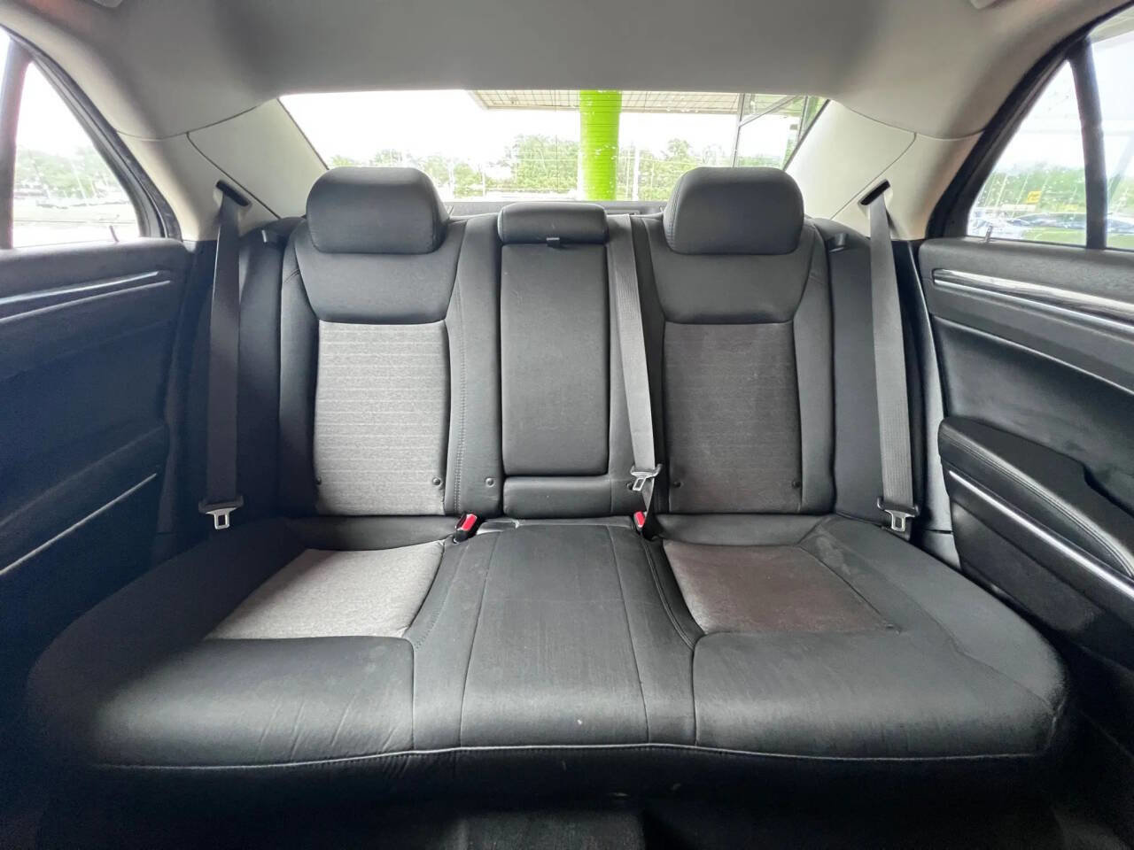 Used 2019 Chrysler 300 Touring w/ Sport Appearance Package image 13