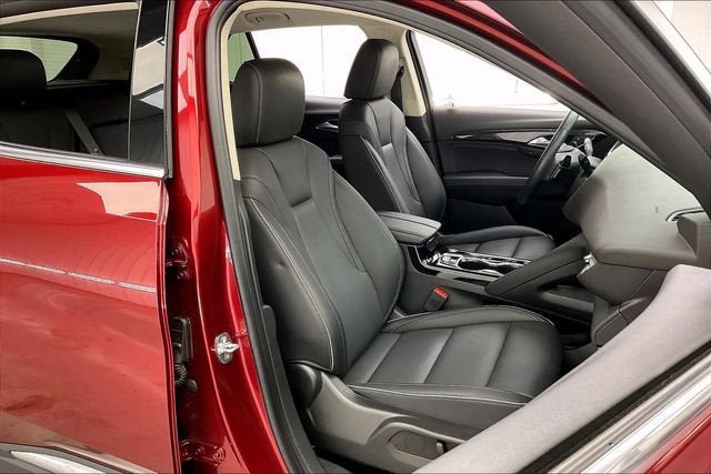 Certified 2023 Buick Envision Essence AWD/4WD image 7