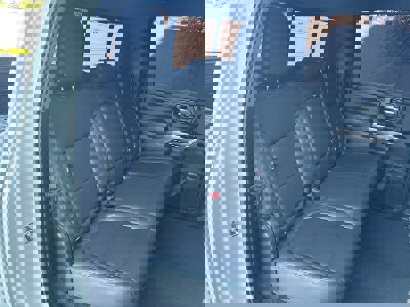 Used 2023 Chevrolet Silverado 2500 LTZ w/ LTZ Premium Package image 45