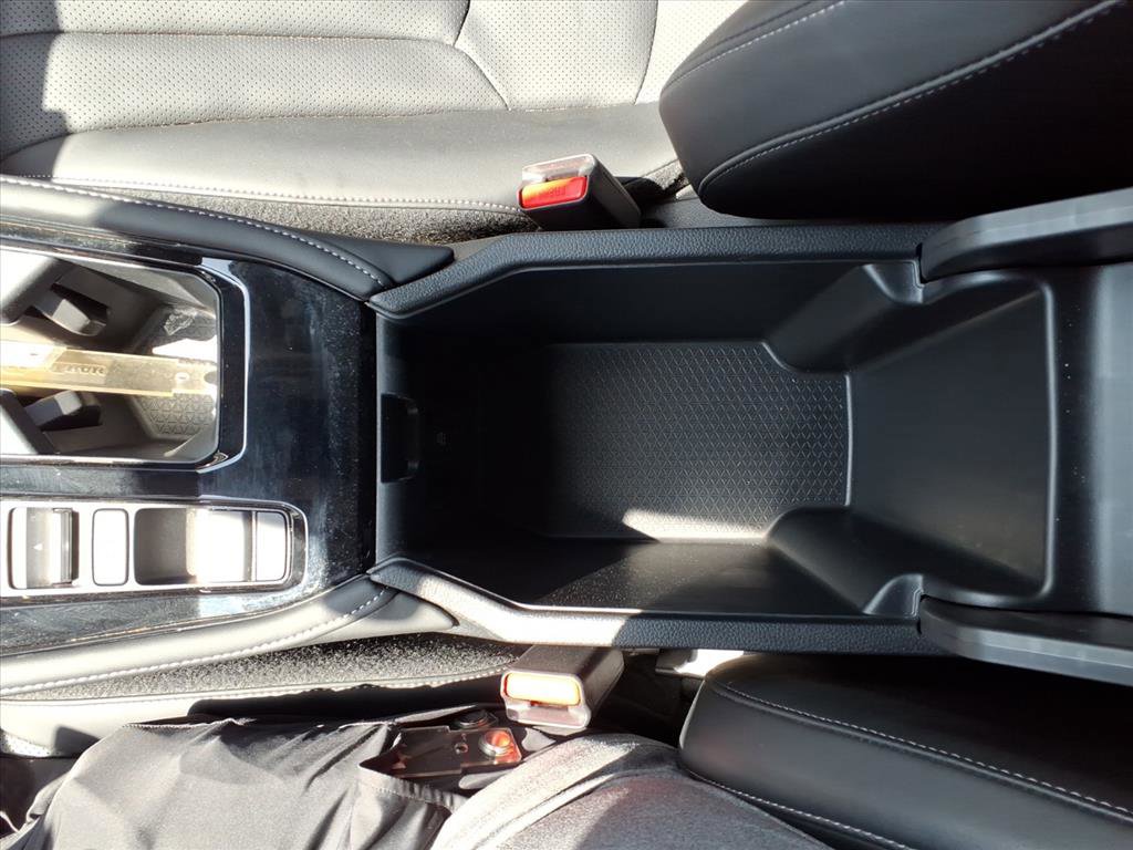 Used 2024 Honda Accord Touring image 14