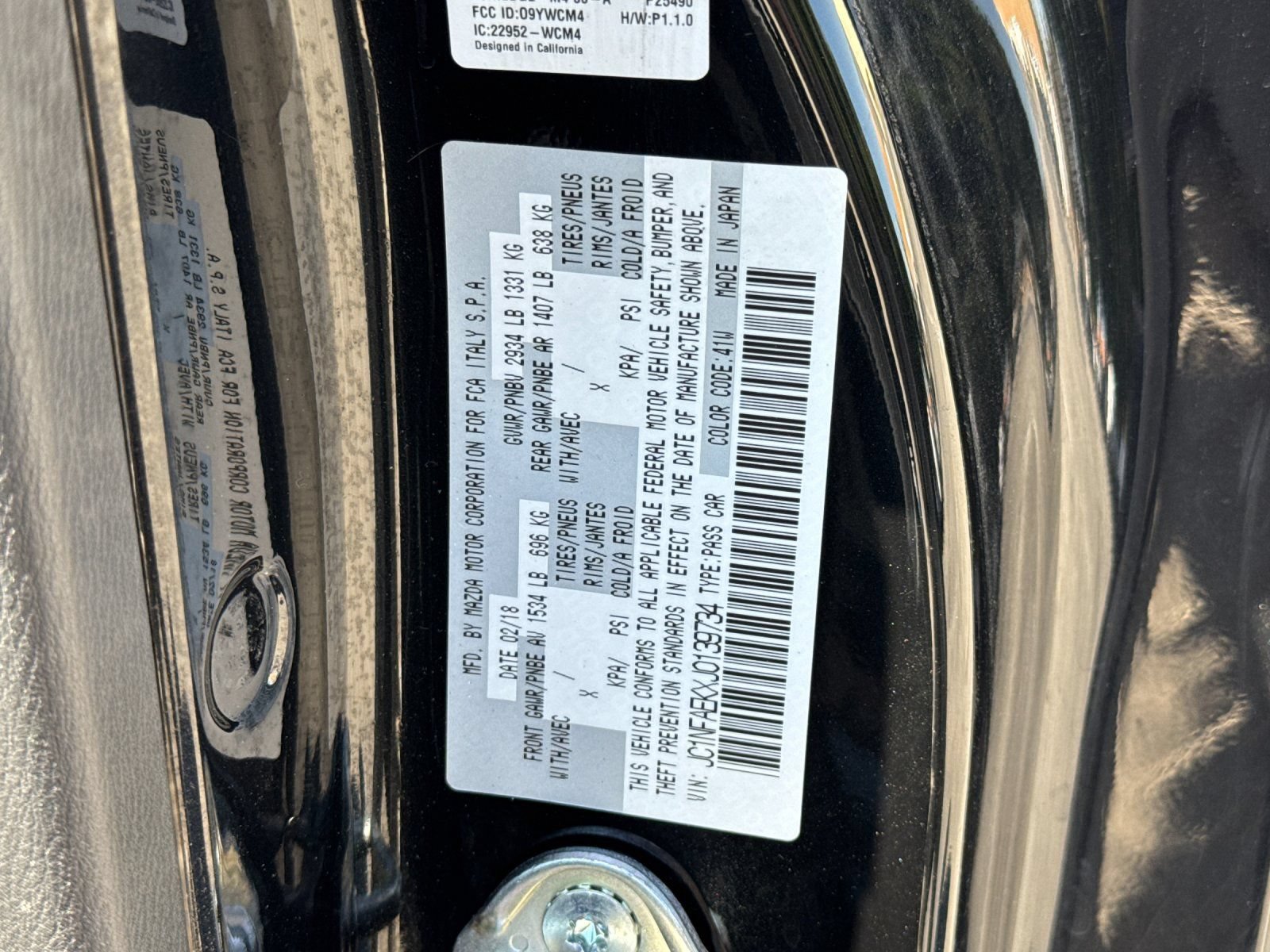 Used 2018 FIAT 124 Spider Abarth w/ Navigation & Sound Group RWD image 24