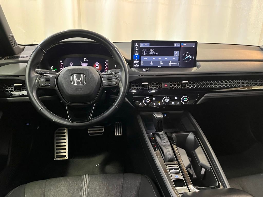 Used 2023 Honda Accord Sport image 19
