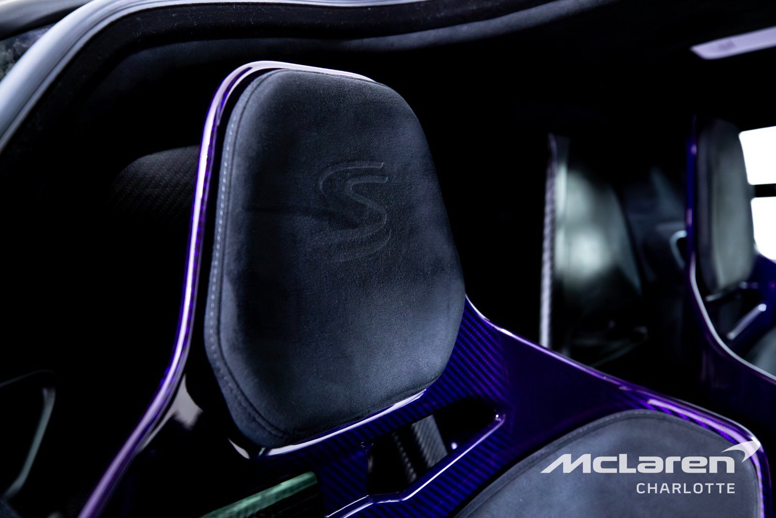 Used 2019 McLaren Senna RWD image 39