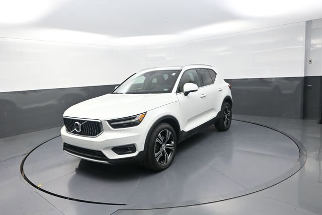 Used 2020 Volvo XC40 T4 Inscription w/ Protection Package Premier FWD image 38